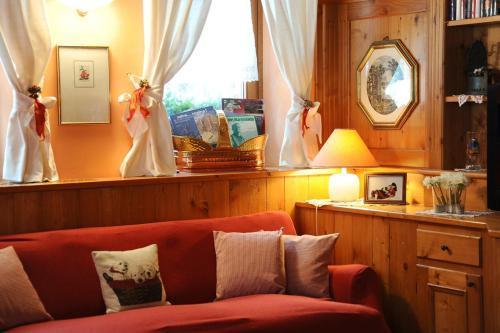 Hotel Garni Il Cirmolo Рока Пиеторе Екстериор снимка